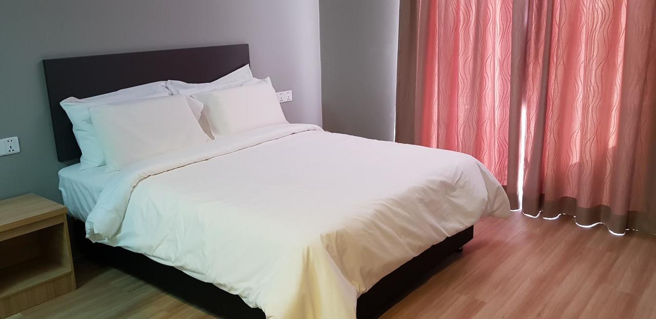Royal Boutique Hotel สีหนุวิลล์ ภายนอก รูปภาพ